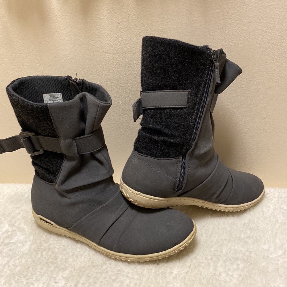 Patagonia Women’s Kula winter boots